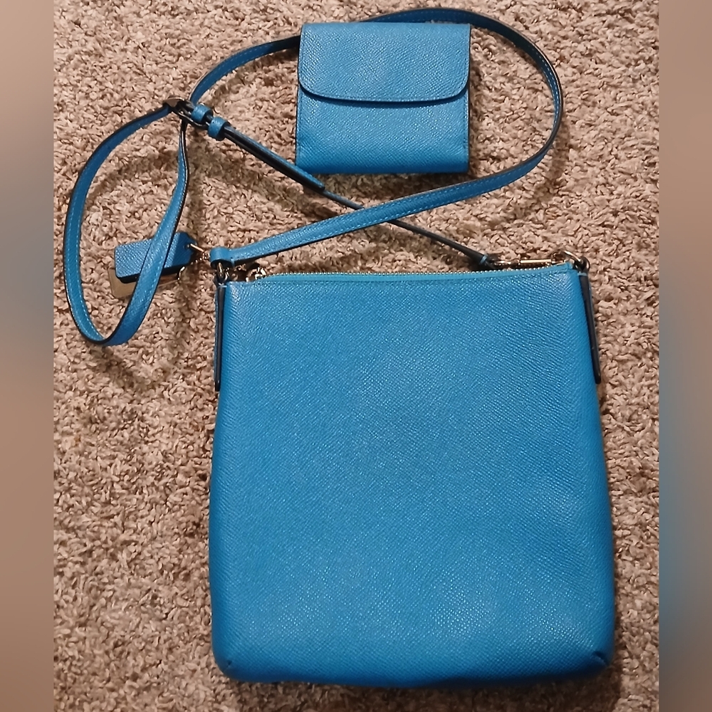 Coach Vibrant Blue Crossbody Bag and Wallet - Picture 4 of 16